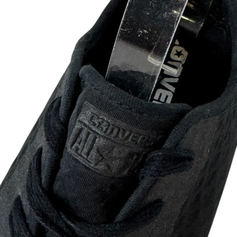 Converse Chuck Taylor All Star Kids Youth Black Low Top Sneakers 255051C Size 5